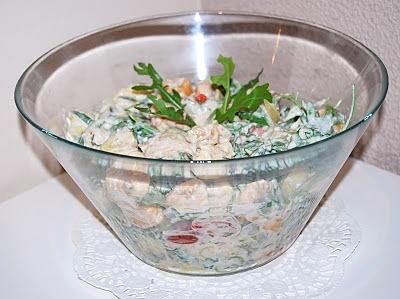 Sałatka z tortellini i rukolą