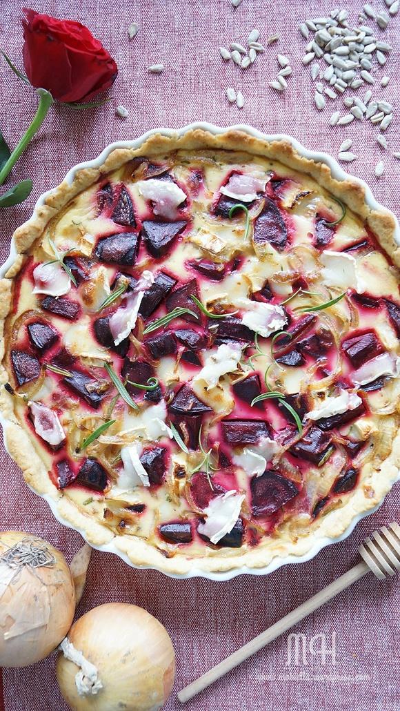 Tarta z burakami i kozim serem