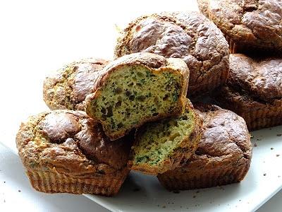 Muffinki ze szpinakiem i serem pleśniowym
