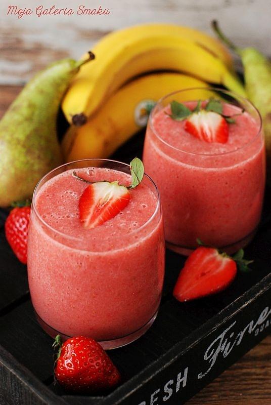 Koktajl gruszka truskawka banan woda kokosowa