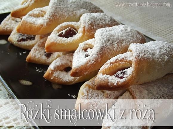 Rożki z smalcowką i różaną marmoladą