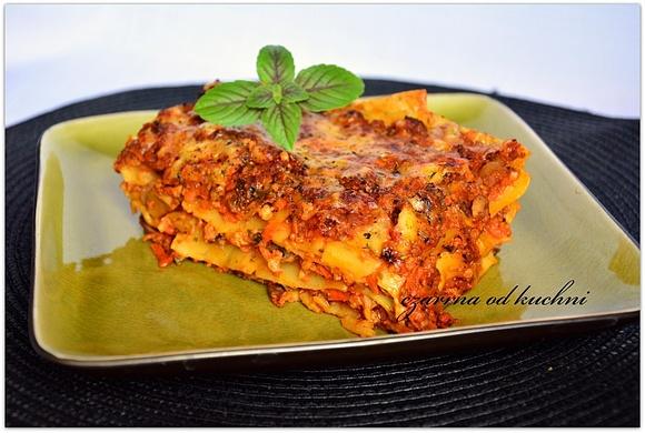 Lasagne z mięsem i warzywami