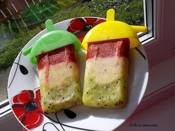 Domowe lody z owoców – kiwi, banany i truskawki