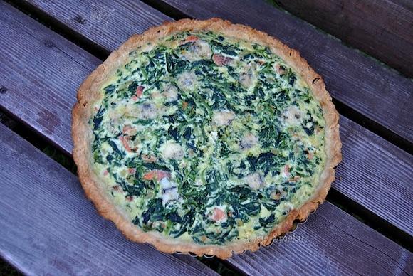 Quiche ze szpinakiem i łososiem