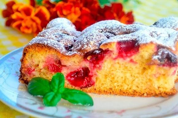 Ciasto drożdżowe z wiśniami