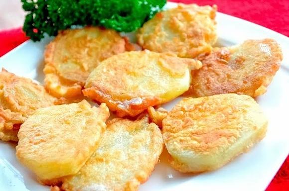 Ziemniaki w cieście z filmem przepis na 4 porcje