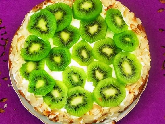 Ciasto francuskie z kiwi