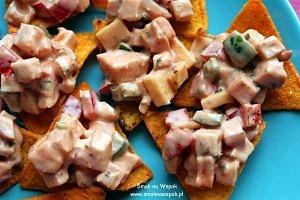 Dip do nachosów serowe konfetti