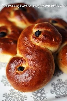 Lussebullar szafranowe bułeczki na świętą Łucję