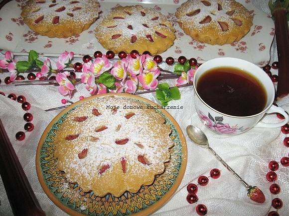 Tartaletki z rabarbarem