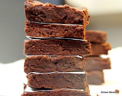 Mega czekoladowe wegańskie brownie z batatem