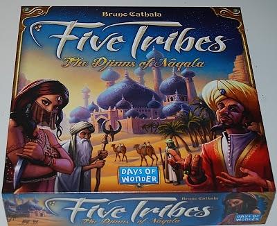 Five Tribes gra planszowa z dżinami i oazami na pustyni