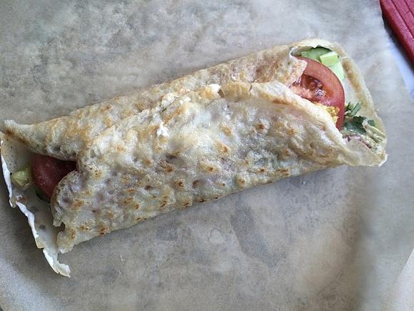Tortilla z kurczakiem i warzywami