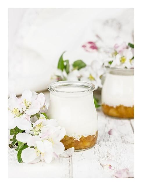 Panna cotta jabłkowa