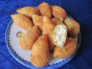 Pierożki pałki na głębokim tłuszczu z kurczakiem