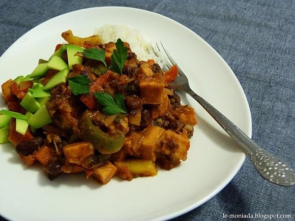 Chili z batatów i fasoli