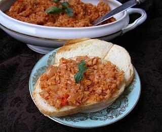 Domowy paprykarz z makrelą wędzoną