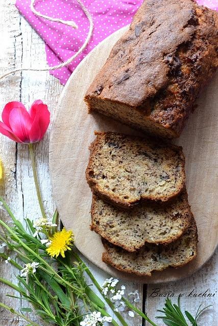 Najprostszy bananowy chleb - przepis na miękki i wilgotny