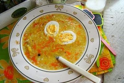 Wiosenny krupniczek z jajkiem