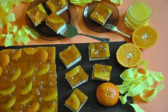 Ciasto pomarańczowo-pomarańczowe z warstwą biszkoptową i galaretką