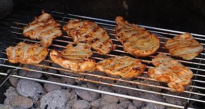 Pierś z kurczaka grillowana soczysta przepis na idealny obiad