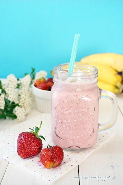 Smoothie truskawkowo-bananowe