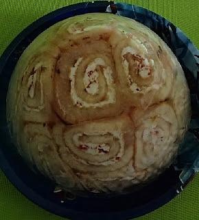 Ciasto z jabłkami i galaretką kopuła