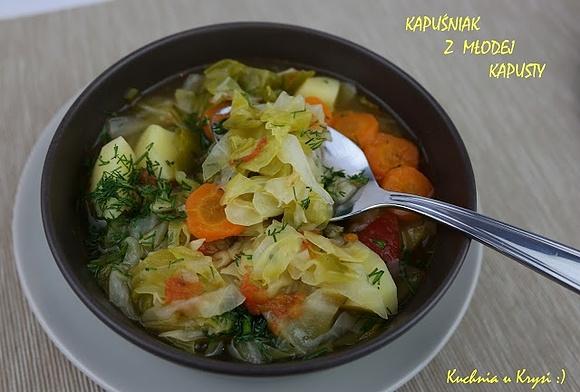 Kapuśniak z młodej kapusty