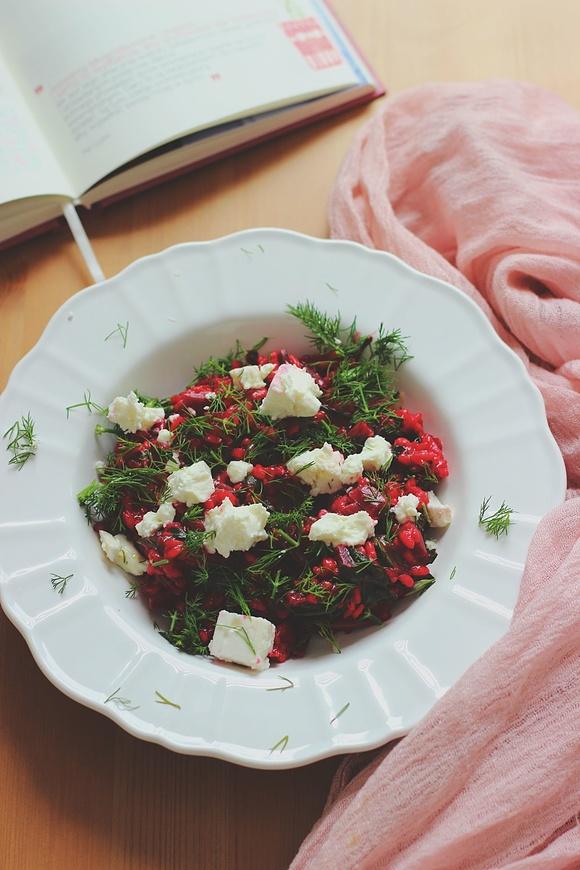 Risotto z botwinką, fetą i koperkiem