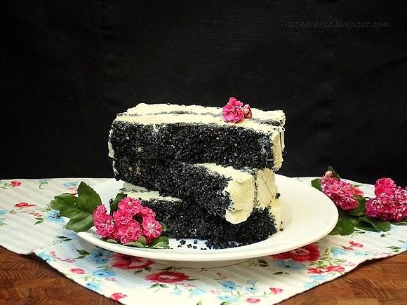 Chrupiące semifreddo z matcha bez twarzy