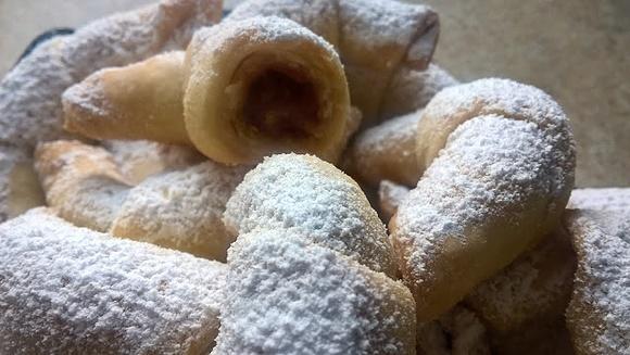 Rogaliki Piwoszki z nadzieniem marmoladowym