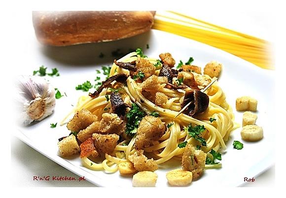 Makaron linguine z anchois