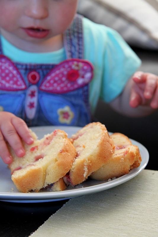 Ciasto ucierane z truskawkami