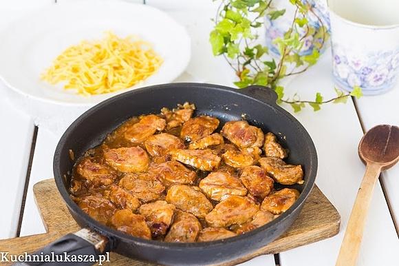 Polędwiczki wieprzowe w sosie miodowo-musztardowym