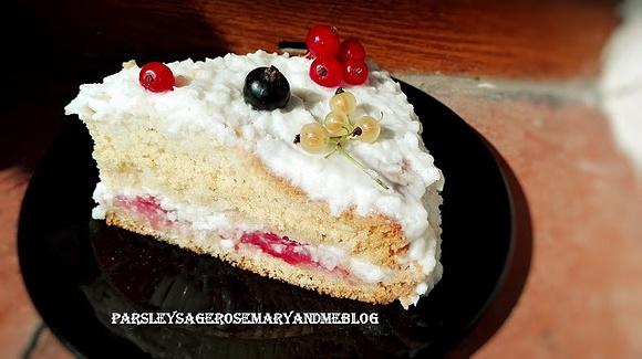 Tort kokosowy z mlecznym kremem