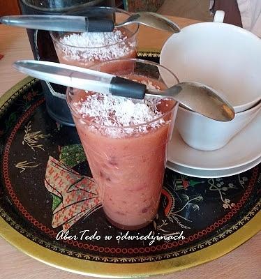 Koktajl przyjaciółki z grapefruitem i jabłkami