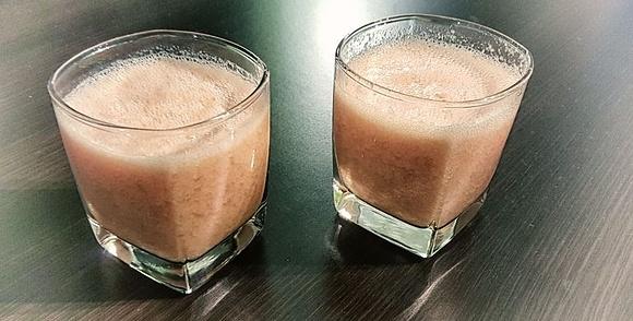Smoothie ananasowo-grejfrutowe