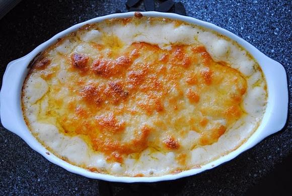 Ziemniaki zapiekane z cheddarem