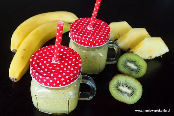 Smoothie z ananasem, kiwi i bananem bez cukru, laktozy i glutenu