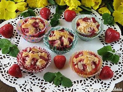 Muffinki z truskawkami