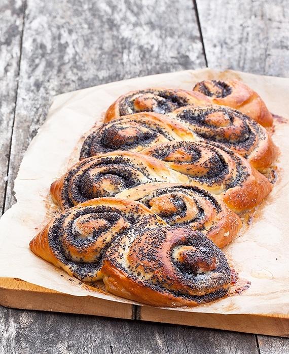 Brioche makowe na szybkie śniadanie
