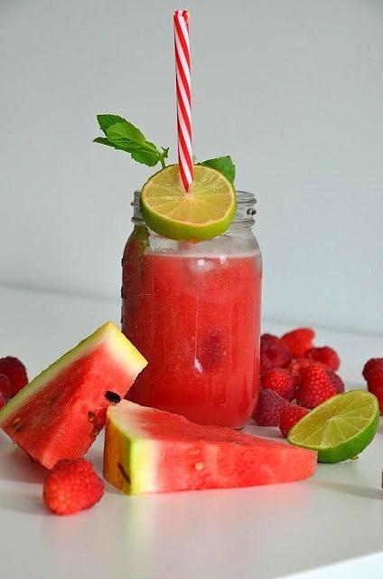 Lemoniada arbuzowo-malinowa