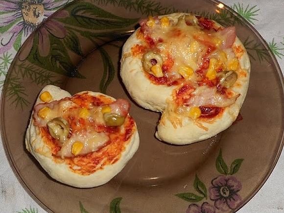 Pizzowe ślimaczki