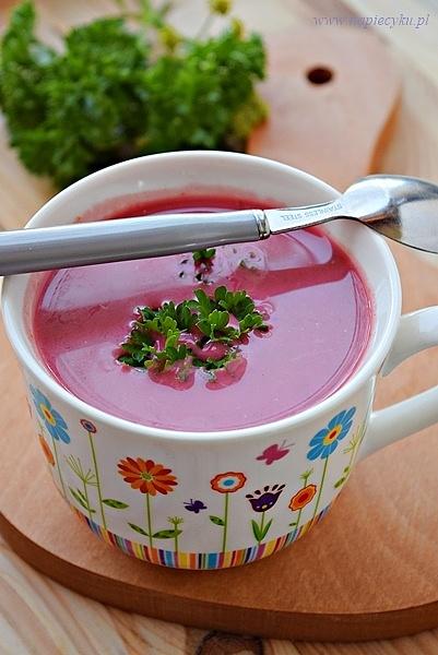 Zupa krem z botwiny i kalarepy