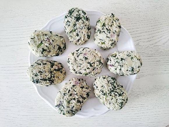 Kotlet ryżowy ze szpinakiem na vege obiad