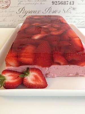 Terrina truskawkowa