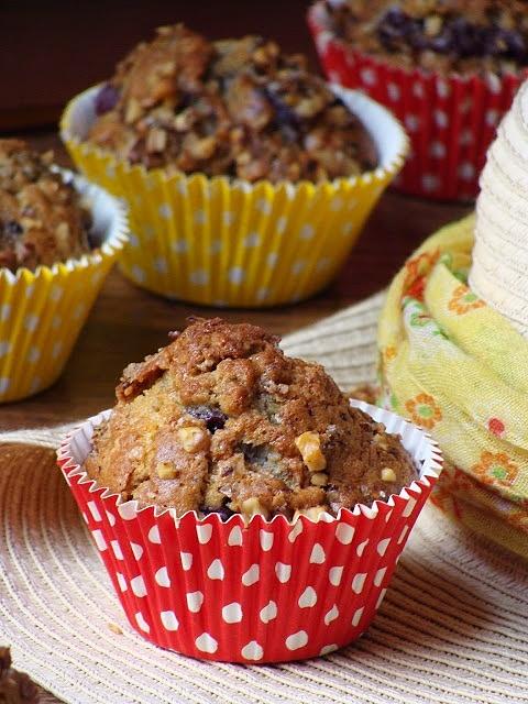 Muffiny z Wiśniami i Krokantem