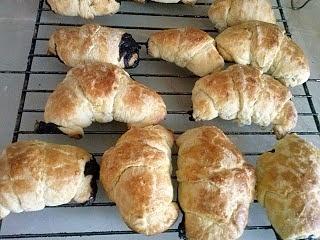 Kruchutkie rogaliki drożdżowe