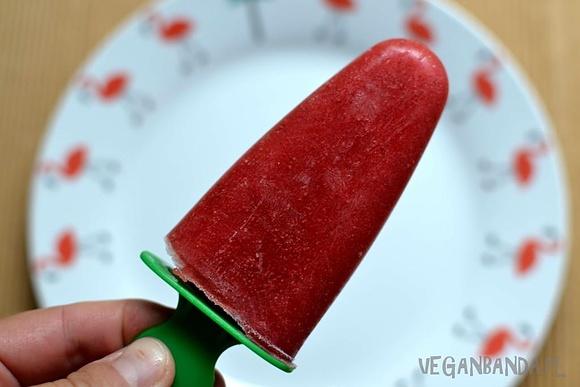 Lody truskawkowe dla najmłodszych