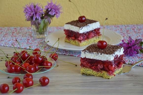 Ciasto wiśniowe z makiem i galaretką